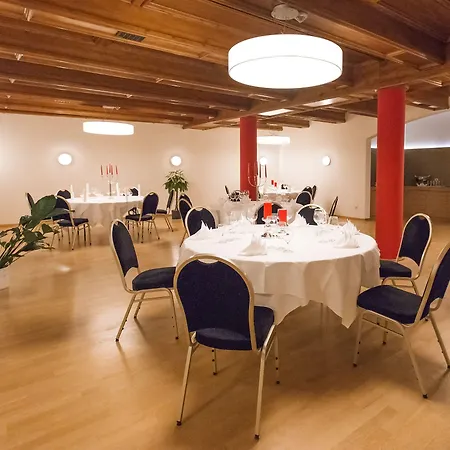 Dormero Отель 4*
